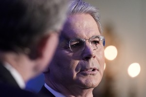 ‘성소수자·민주당 지지자’ 그는 어떻게 ‘트럼프 오른팔’이 됐을까…관세전쟁 총대 멘 베선트 美재무 [더 비저너리]