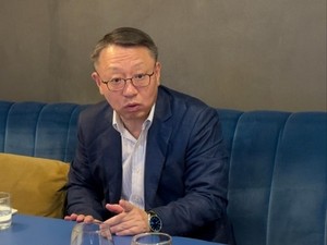 Woori taps Poland branch to support Ukraine's postwar recovery
