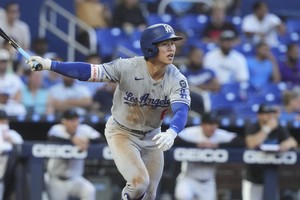 Dodgers' Kim Hye-seong picks up RBI, 2 hits in win vs. Marlins