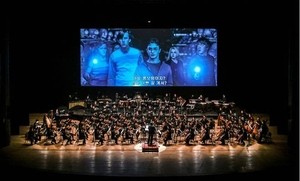 Blockbusters with a baton: film concerts bring screen legends to the stage