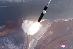 N. Korea fires ballistic missile into East Sea