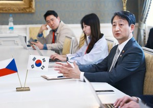 Korea-Czech nuclear deal advances despite court injunction