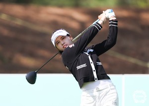 박현경, 日 메이저 톱10으로 KLPGA 대상 포인트 획득 ‘첫 사례’