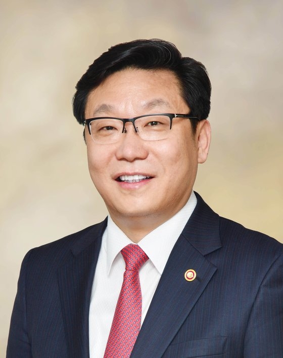 Joo Hyung-hwan