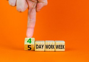 Work-life balance or economic risk? Korea debates 4.5-day workweek ahead of election