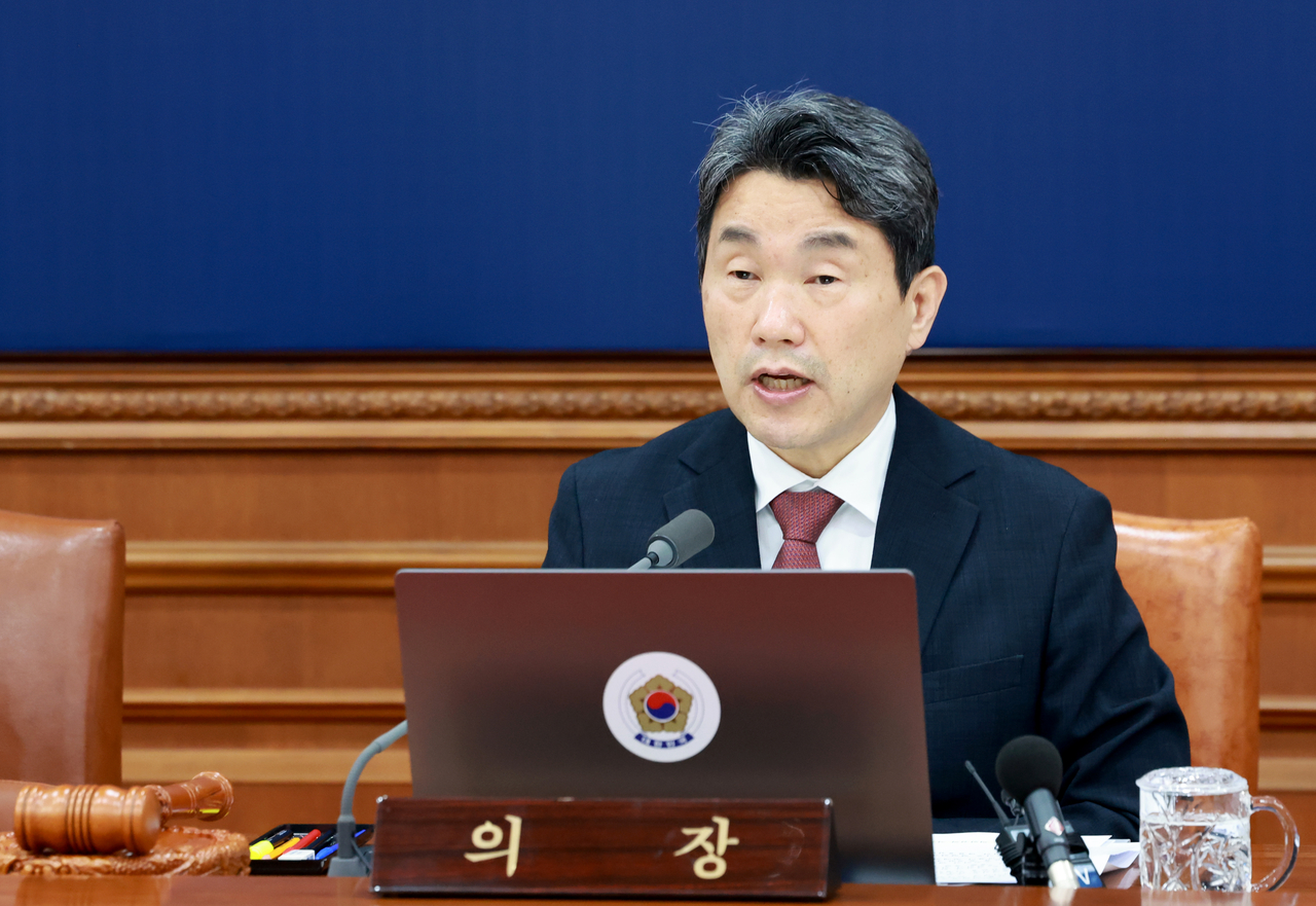 Acting President Lee Ju-ho presides over a Cabinet meeting at the government complex in Seoul on Tuesday. (Yonhap)