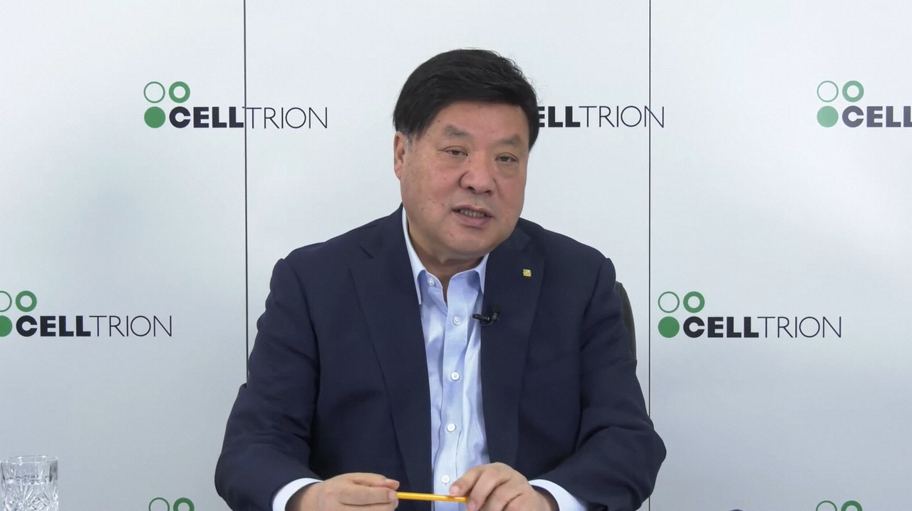 Celltrion Group Chair and founder Seo Jung-jin speaks during a livestreamed press conference Thursday. (Celltrion)