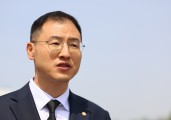 [속보] 국힘 탈당 무소속 김상욱 “이재명 후보 공개 지지”