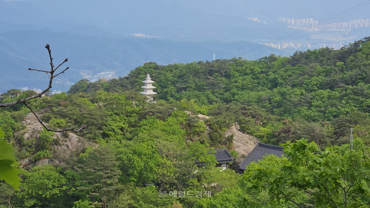 연주암 전경
