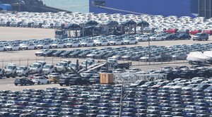 Auto exports inch down in April on US tariff impact