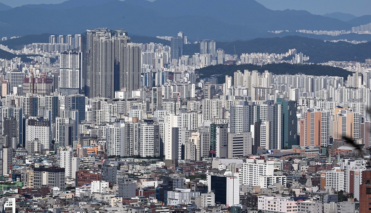 [단독] “공공임대도 4억 아래 없어” 서울시 대출 기준 상향 요청에 국토부 거절 [부동산360]