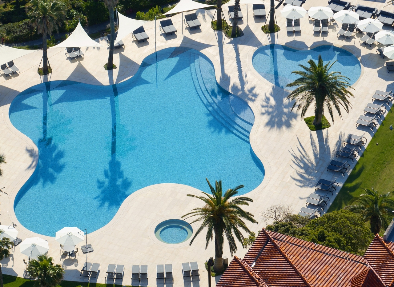 Haevichi Hotel & Resort Jeju's outdoor pool (Haevichi Hotel & Resort Jeju)
