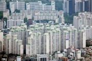 “토허제도 소용없다” 지방만 떨어지고 강남3구와 용산은 더 올랐다[부동산360]
