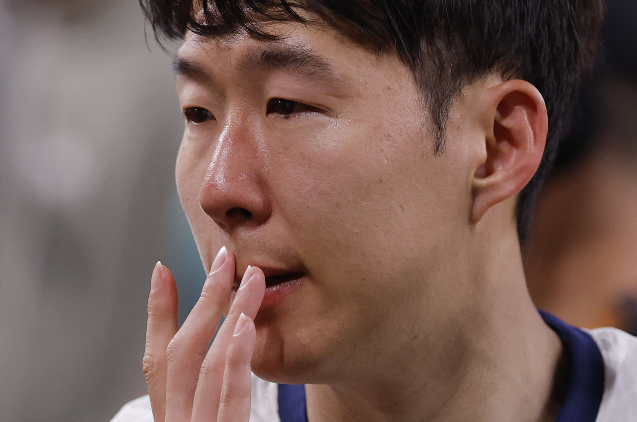 Tottenham Hotspur's Son Heung-min celebrates after winning the Europa League Final. (Reuters)