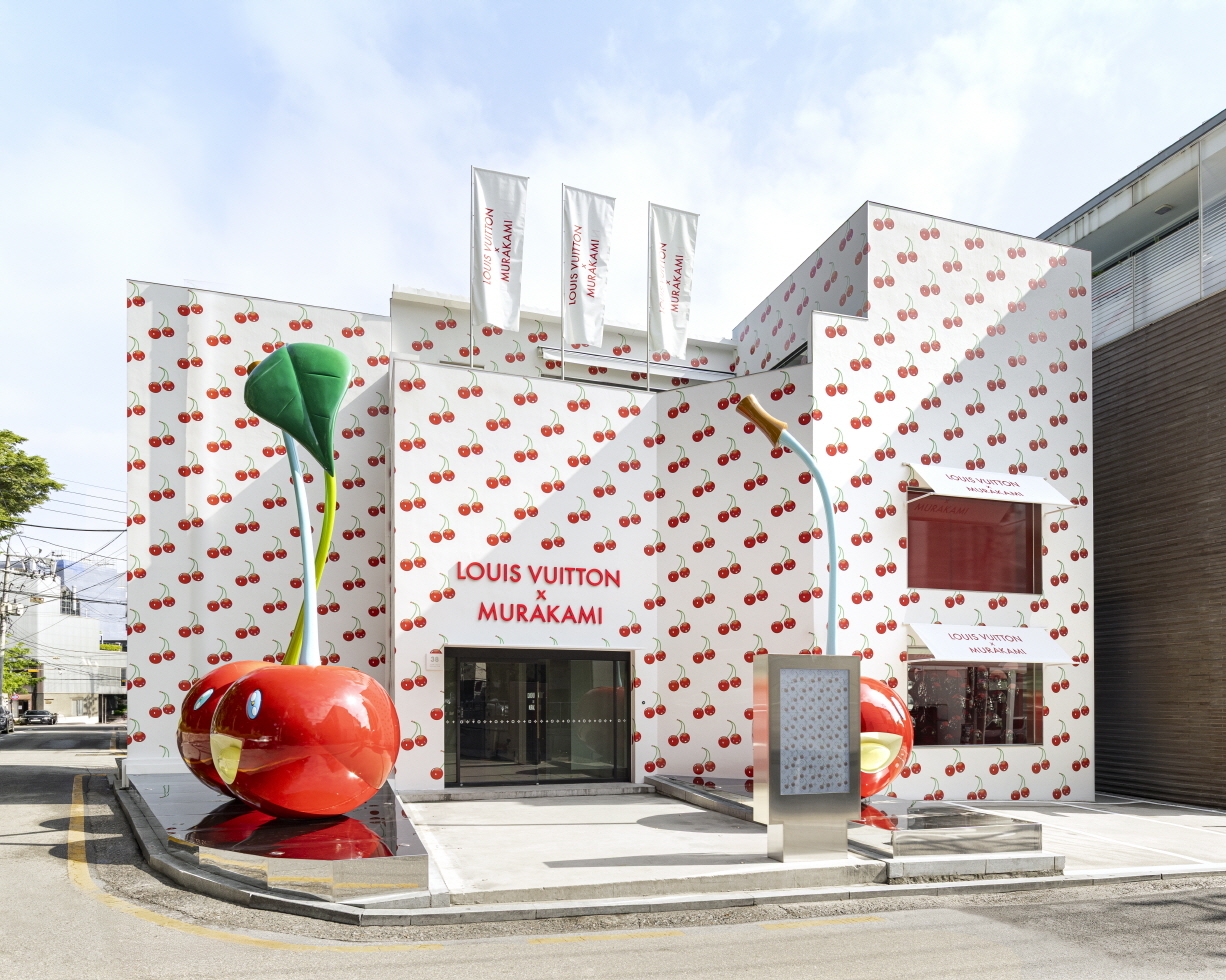 Louis Vuitton unveils final chapter of Murakami re-edition