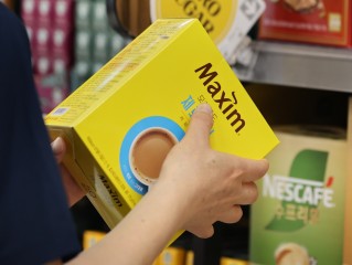 “커피 한잔?” 말도 못하겠다…인스턴트까지 ‘줄인상’