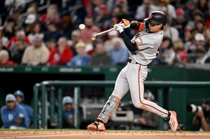 Giants' Lee Jung-hoo records first 2-hit game in a week