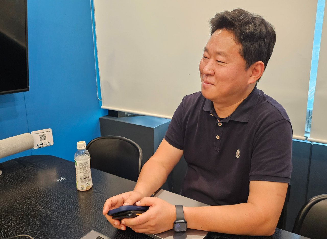23일 서울 강남구 공유오피스에서 이상수 아이픽셀 대표가 토토사이트 모멘트경제와 인터뷰하고 있다. 김광우 기자.