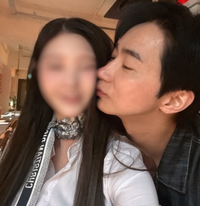 페가수스 토토과 교제 중이라고 주장하는 A씨가 자신의 SNS에 올린 사진.