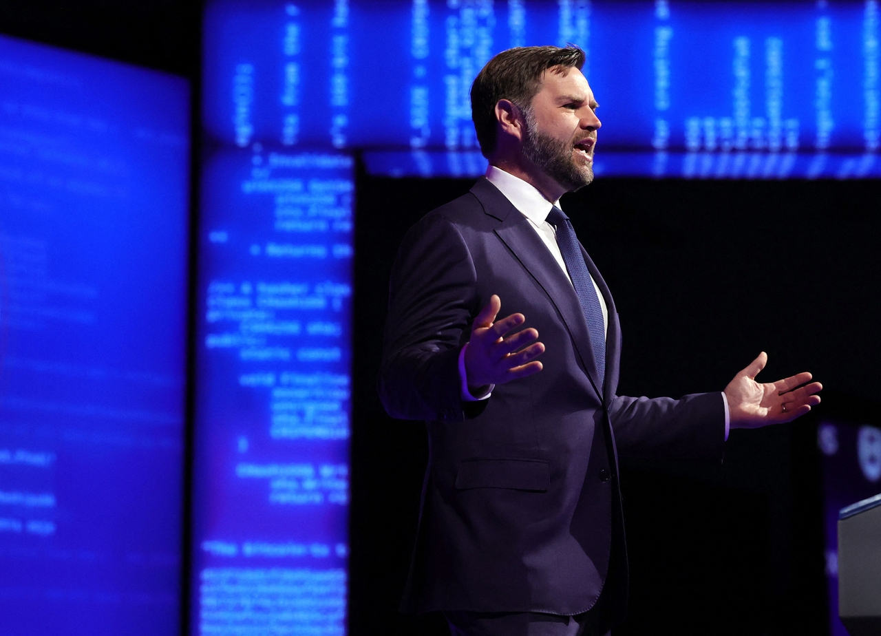 美부통령 “가상화폐 탄압 끝났다…스테이블코인은 달러 강화” - 헤럴드경제