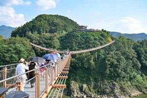 Festivals, sights across Korea