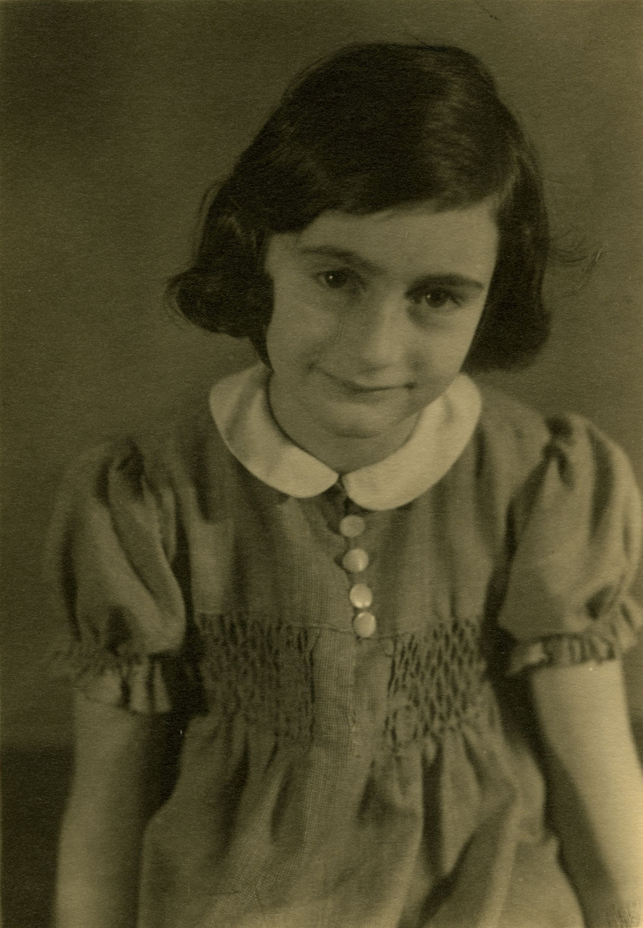 토토사이트 배너만들기 프랑크, 1935 [Photo Collection Anne Frank House]