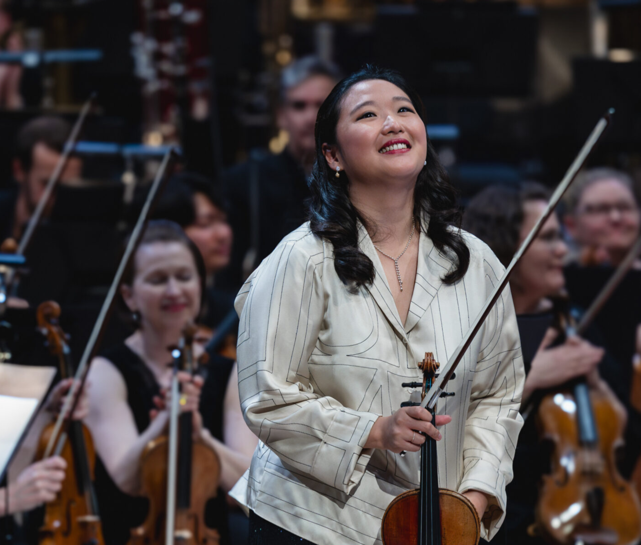 Park Sueye smiles to audience at the final round of the XIII International Jean Sibelius Violin Competition on Thursday in Helsinki. (Jean Sibelius Violin Competition)