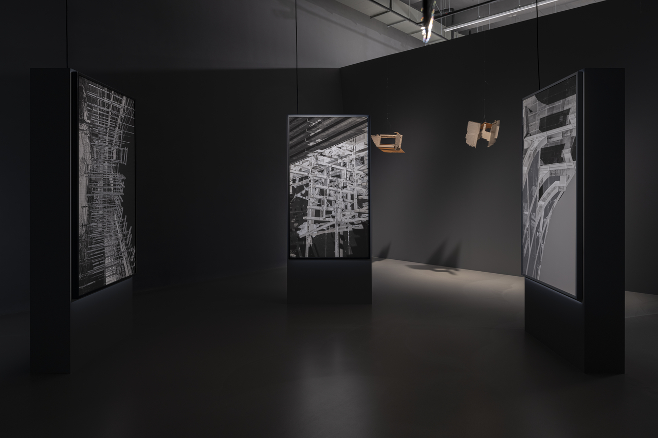 Installation view of "Storage Story" (Courtesy of PhotoSeMA)