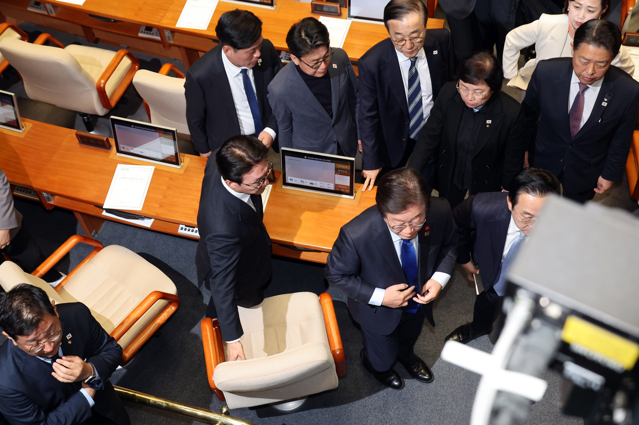 12월 14일-尹 탄핵 소추안 국회 통과