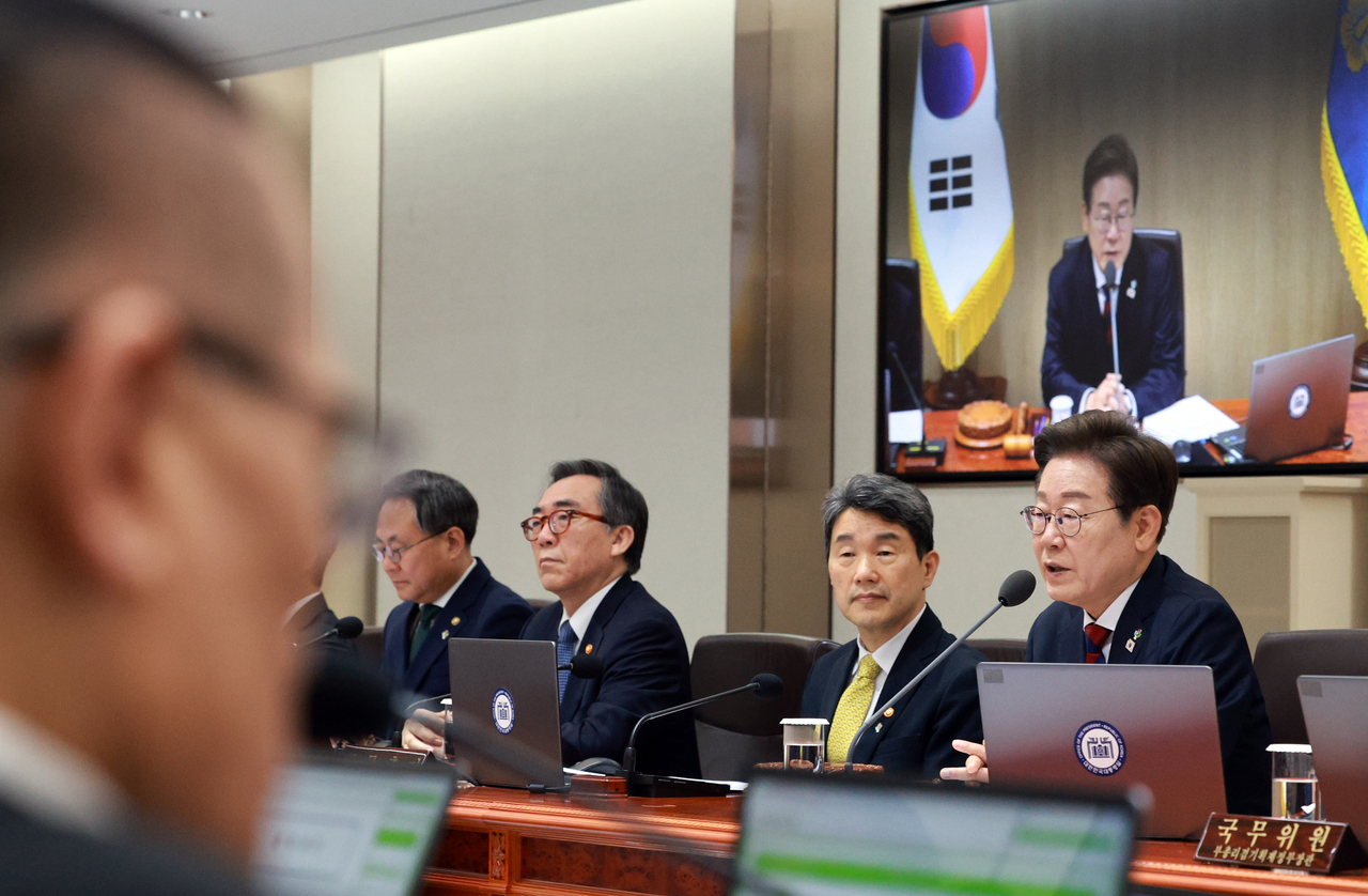 이재명 대통령이 5일 서울 용산 토토사이트 모음 청사에서 열린 국무회의를 주재하고 있다. [연합]