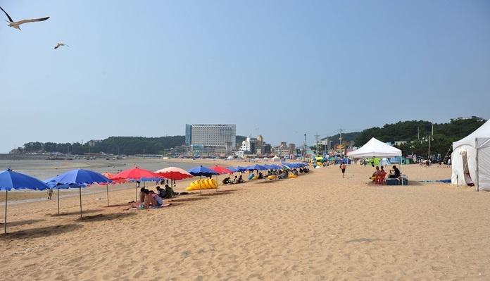 Eulwangni Beach in Incheon (Korea Tourism Organization)