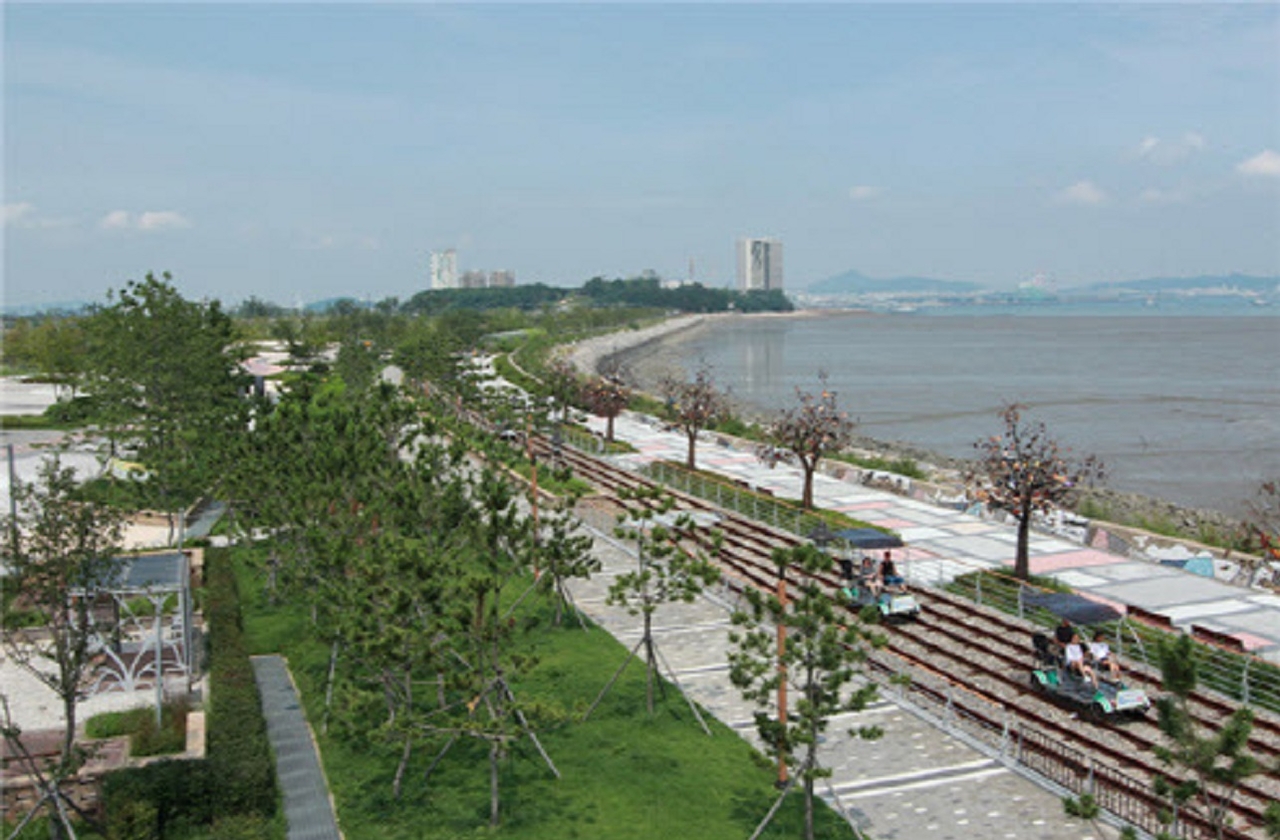Yeongjong Seaside Rail Bike (Incheon Facilities Corp.)