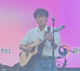 반말 지시에 리허설 강제 중단…이무진, 행사 중 갑질 당해 “강경 대응할 것”