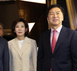 이런 정치