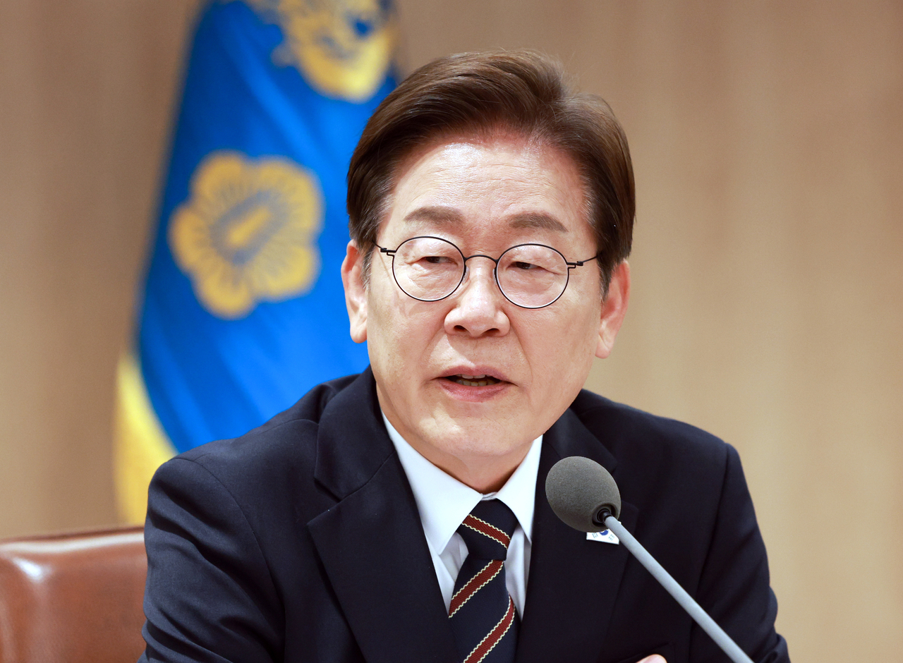 President Lee Jae-myung speaks during an economic task force meeting at the presidential office in Seoul on Monday. (Yonhap)
