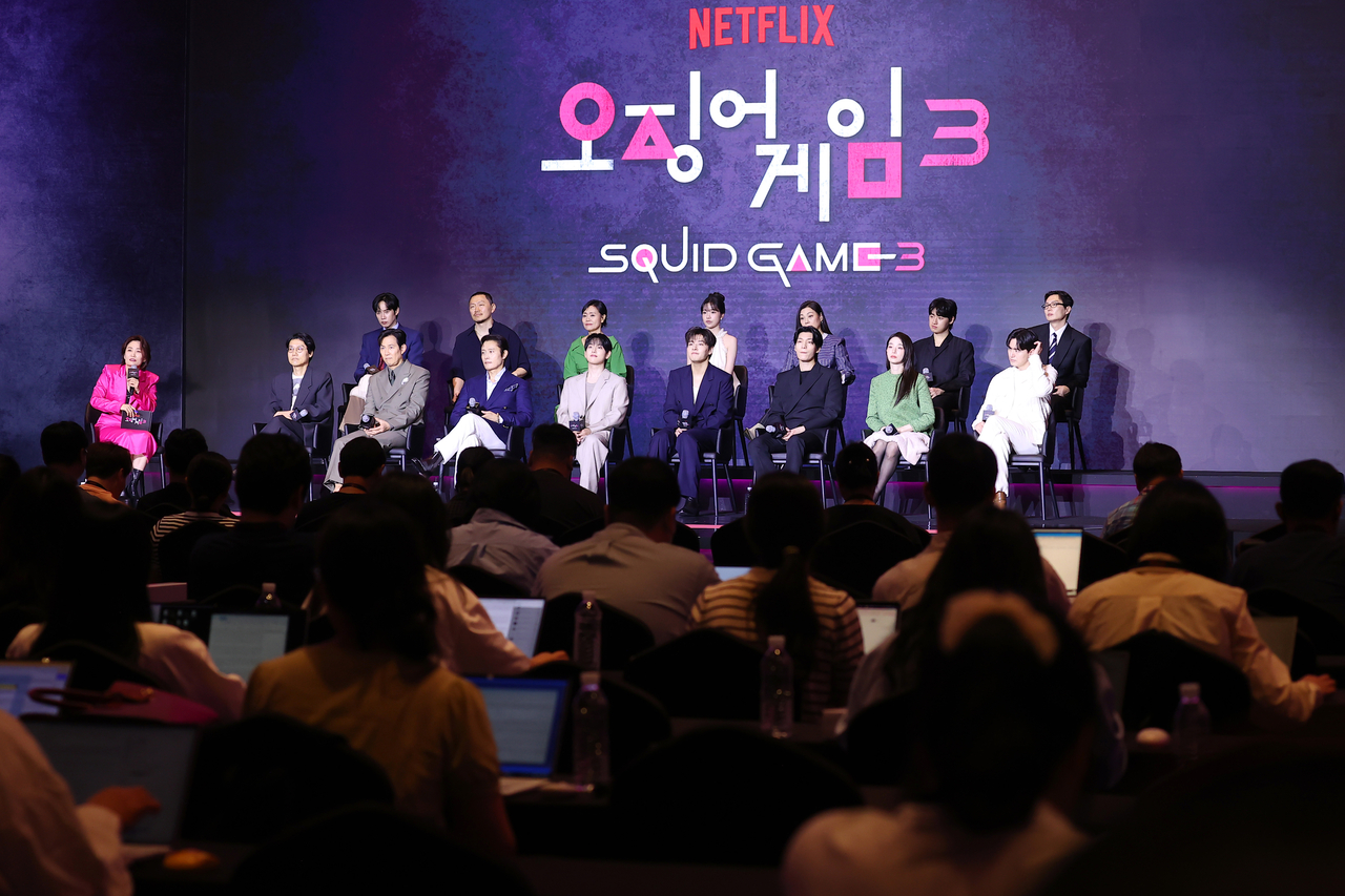 9일 서울 용산구 드래곤시티 호텔에서 넷플릭스 글로벌 흥행작 ‘오징어 게임’ 프랑스 토토사이트3 제작발표회가 진행되고 있다. <연합뉴스>