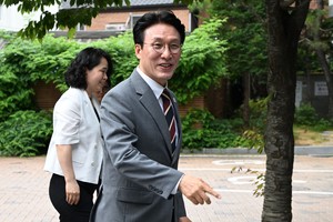 김민석 국무총리 후보, 배우자·모친 포함 재산 2.1억원 신고