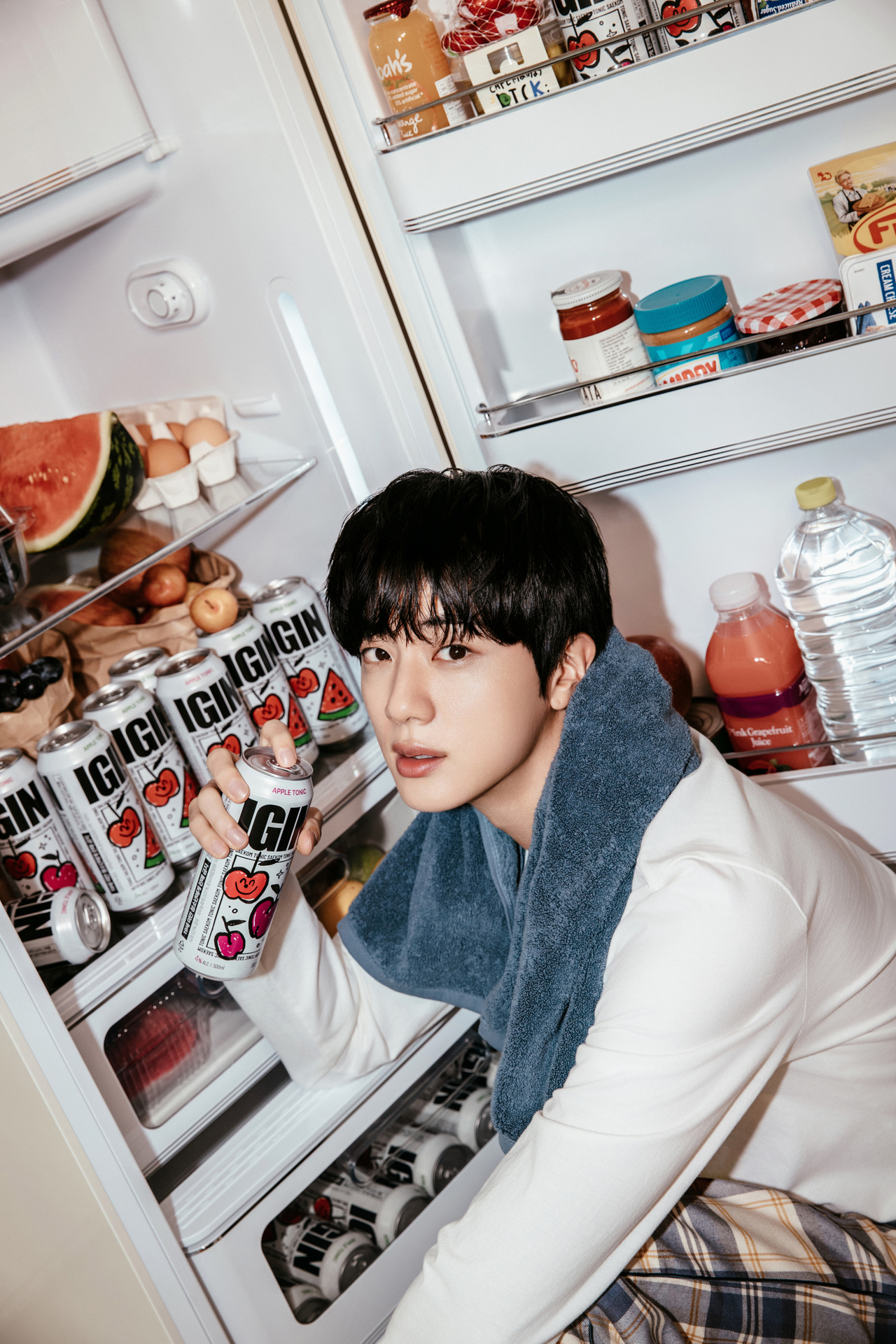 한국 페가수스 토토 브랜드 IGIN(아이긴) 앰배서더로 발탁된 방탄소년단(BTS) 멤버 진 [지니스램프 제공]