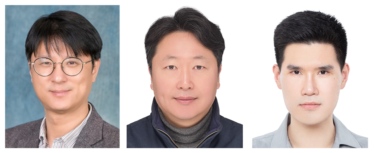이재영(왼쪽부터) GIST 신소재공학과 교수, 허강무 충남대학교 유기재료공학과 교수, 박세현 GIST 신소재공학과 박사과정생.[GIST 제공]