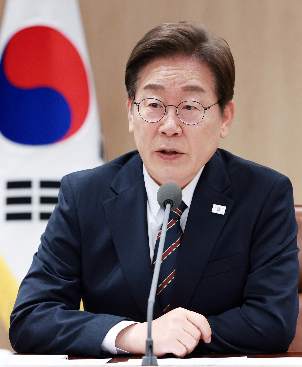 이재명 대통령이 9일 서울 용산 토토사이트 쿠폰 청사에서 열린 비상경제점검 2차 태스크포스(TF)회의에서 발언하던 모습 <연합>