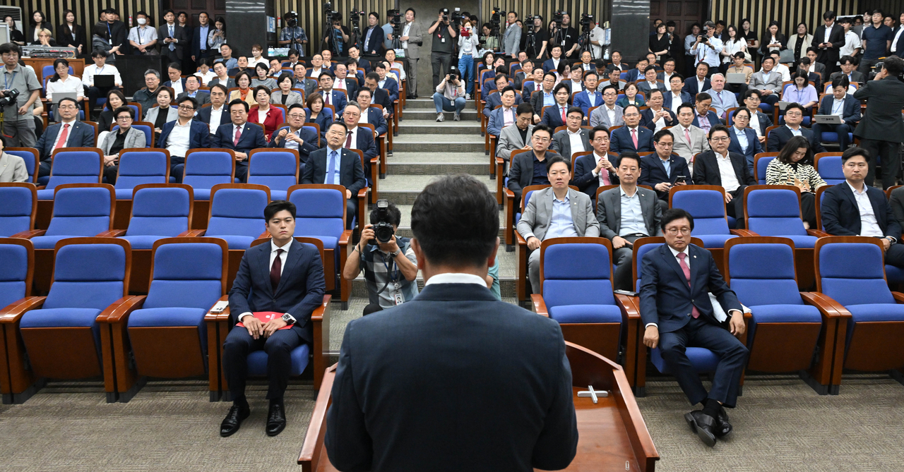 9일 오후 서울 여의도 국회에서 진행된 국민의힘 의원총회. [사진=임세준 기자]