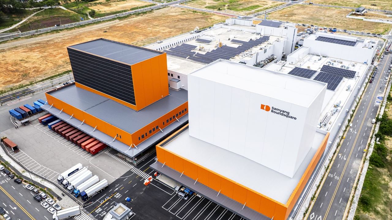 Samyang Foods' Miryang factory campus consists of two manufacturing facilities, the newest of which is located on the right. (Samyang Foods)
