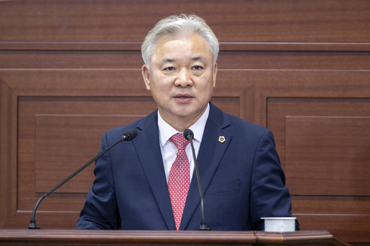 권광택 정수근 토토사이트.[경북도의회 제공]