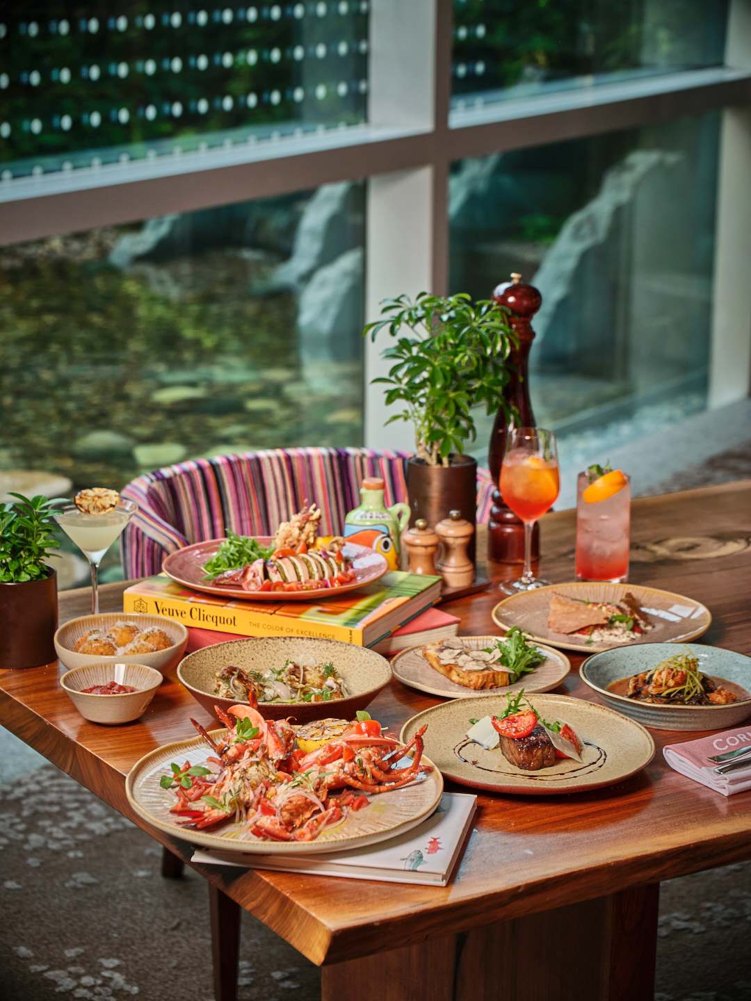 Promotional image for Cornerstone's two summer Italian dinner courses (Park Hyatt Seoul)