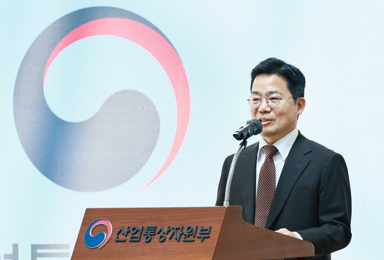 박성택 산업통상자원부 제1sky 토토사이트이 11일 정부세종청사에서 열린 이임식에서 발언하고 있다.  [산업통상자원부 제공]