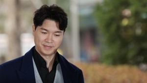 박수홍 “뚜껑 여니 참혹, 통장에 남은 돈 3380만원” 친형 부부와 항소심 재개