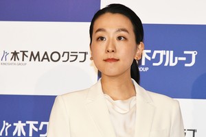 “오랜 꿈 현실로”…아사다 마오, ‘김연아 라이벌’에서 지도자로 첫발