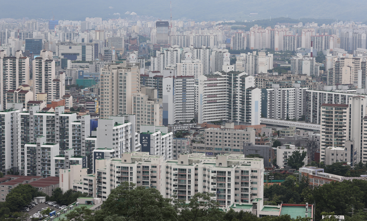 서울 토토사이트 운영자 공소시효구 일대 아파트 모습. [연합]