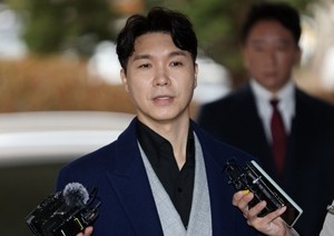 “돈은 박수홍이 다 벌었는데, 형은 부동산 4채?” 판사도 의문