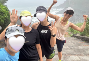 김희애, 58세 맞나?...탄탄한 팔근육 자랑